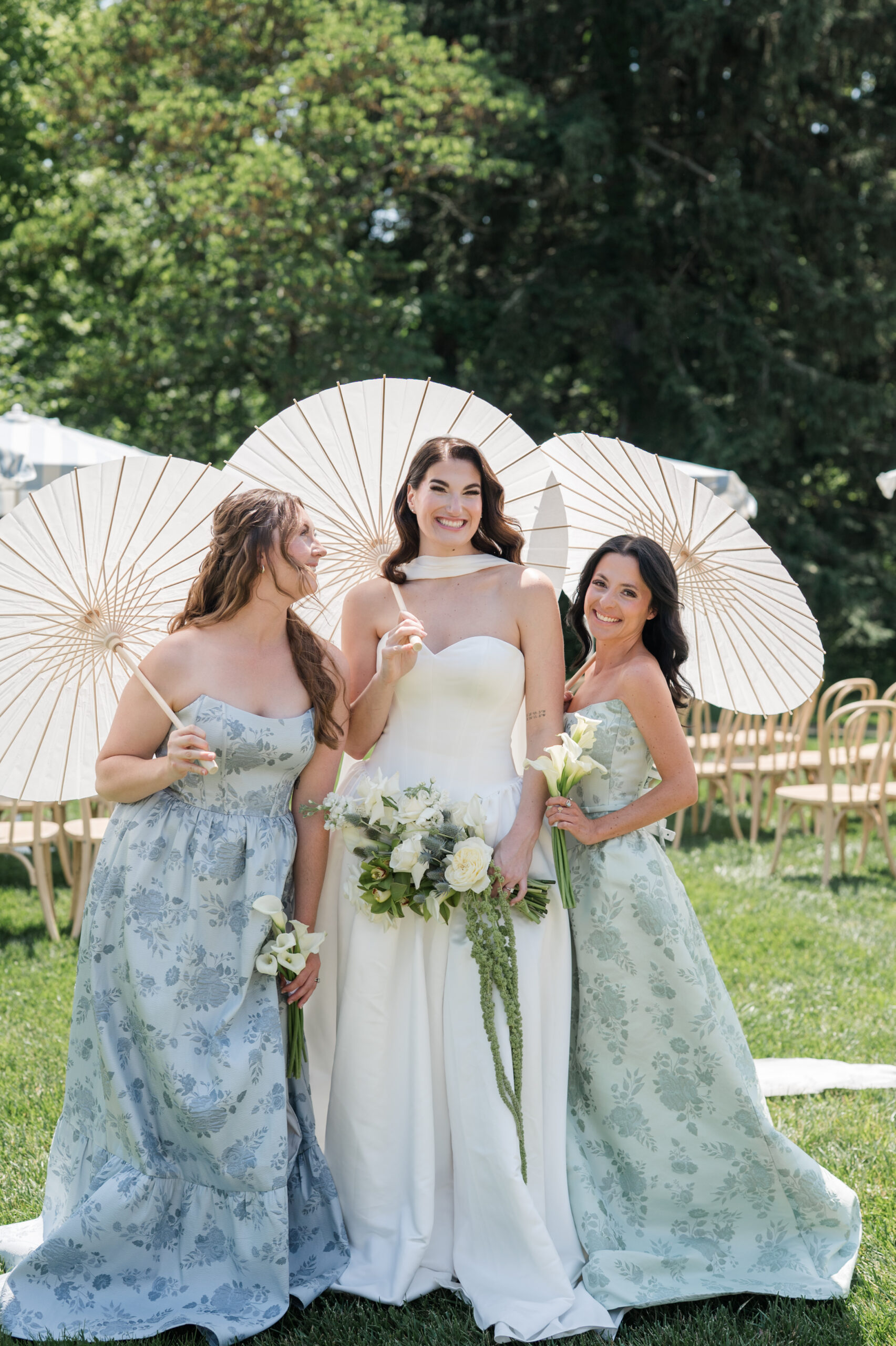 Bride and bridesmaids at meshewa house in cincinnati